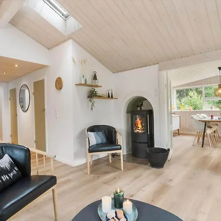 Bl1396-blokhus-laerkevej-8