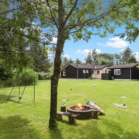 Bl1396-blokhus-laerkevej-8