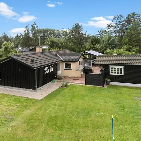 Holiday home Bl1396-blokhus-laerkevej-8 Blokhus