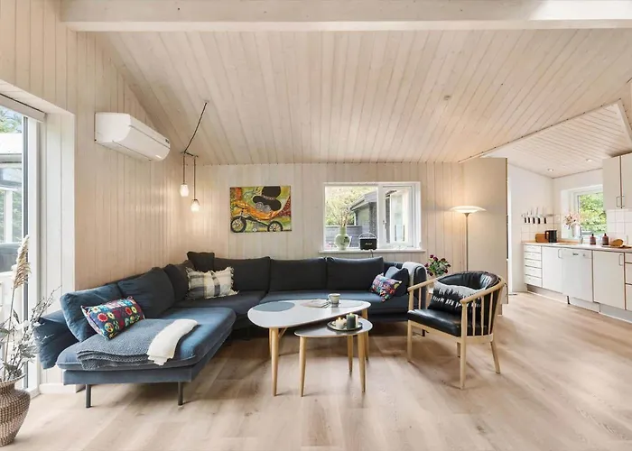 Bl1396-blokhus-laerkevej-8 別荘