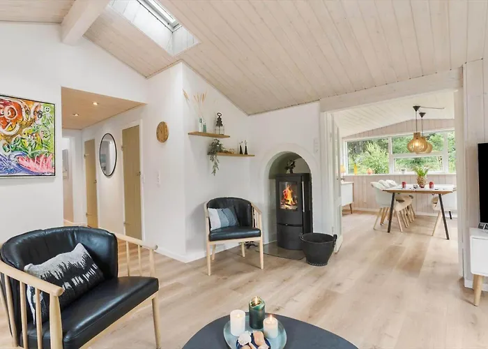 Bl1396-blokhus-laerkevej-8