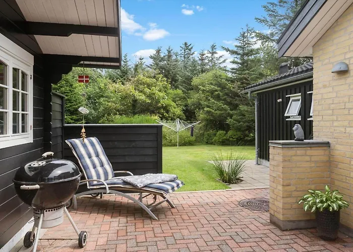 Bl1396-blokhus-laerkevej-8 *